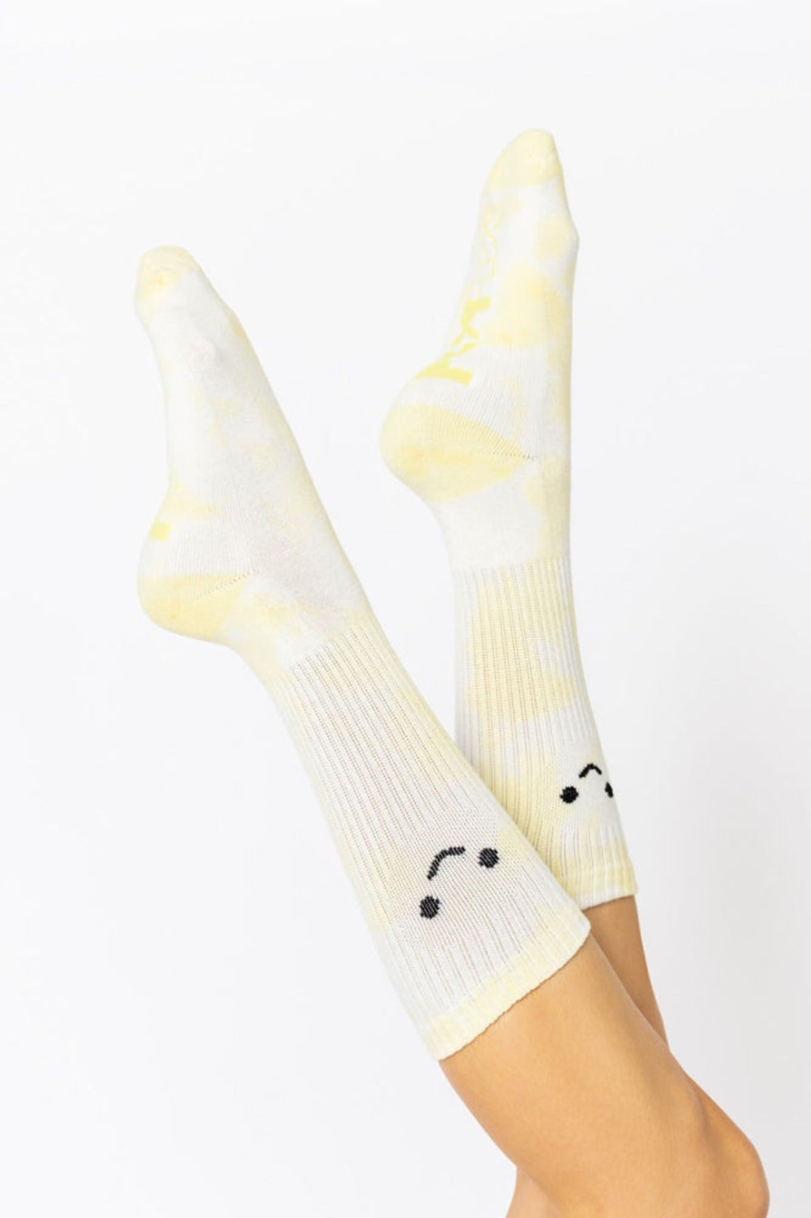 Accessories POPFLEX | Happy Face Mid-Calf Gym Socks - Yellow Tie Dye